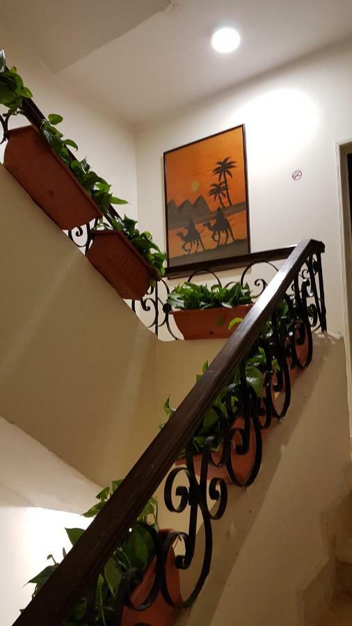 Pyramids Guest house 3*