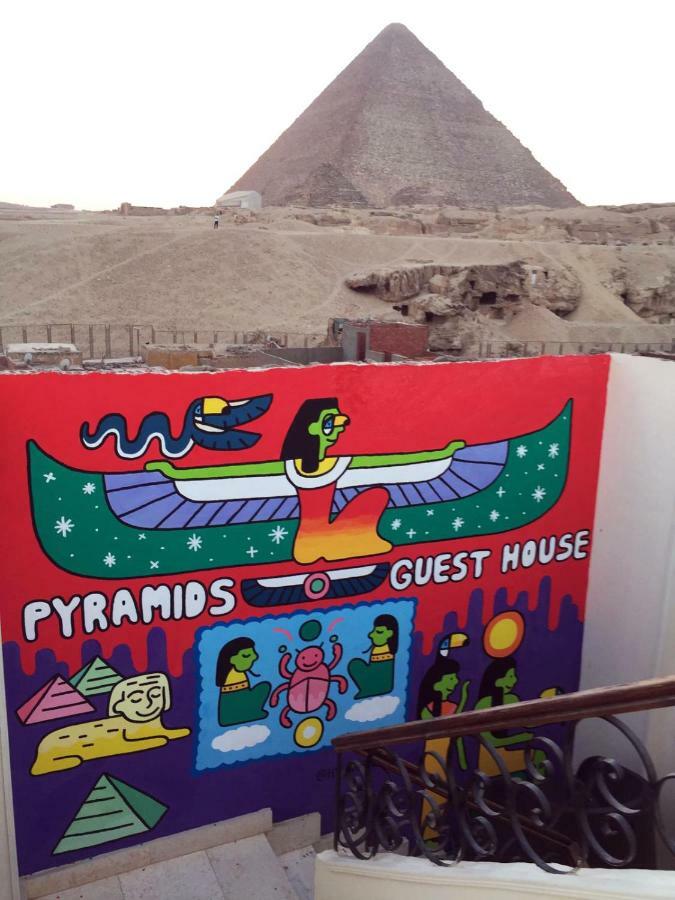 Pyramids 3* Giza